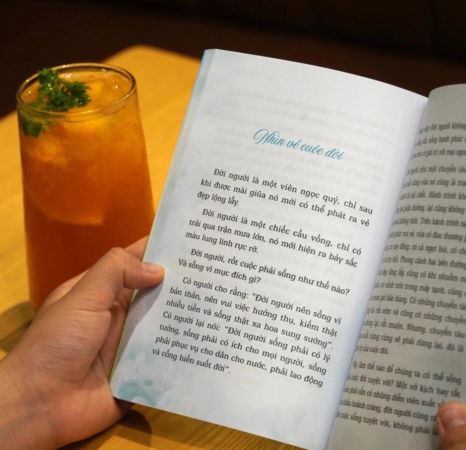 Sách Sống Với Hiện Tại – Chân Như Pháp