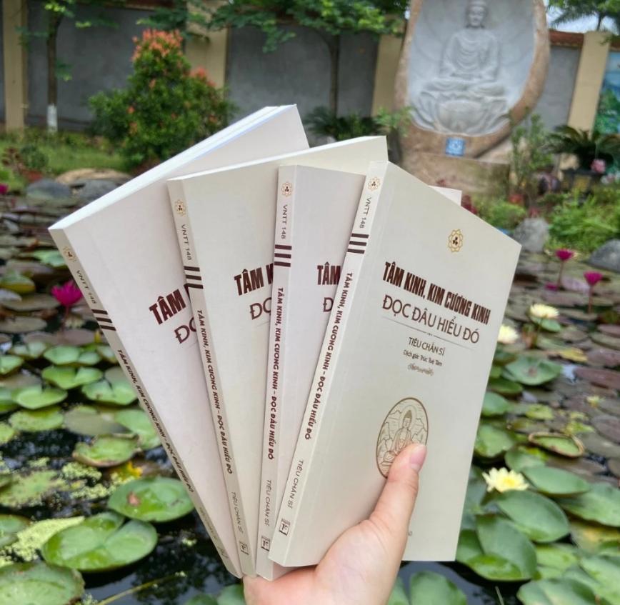 Sách Tâm Kinh Kim Cương Kinh – Tiêu Chấn Sĩ