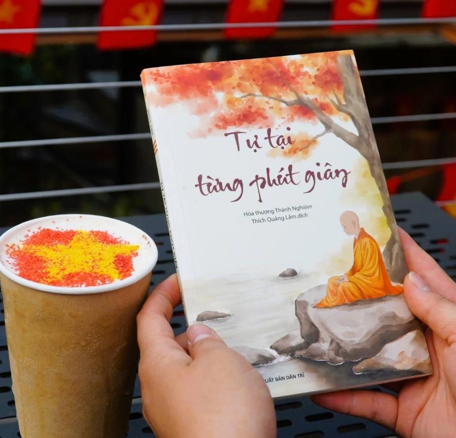 Sách Tự Tại Từng Phút Giây – Hòa Thượng Thánh Nghiêm